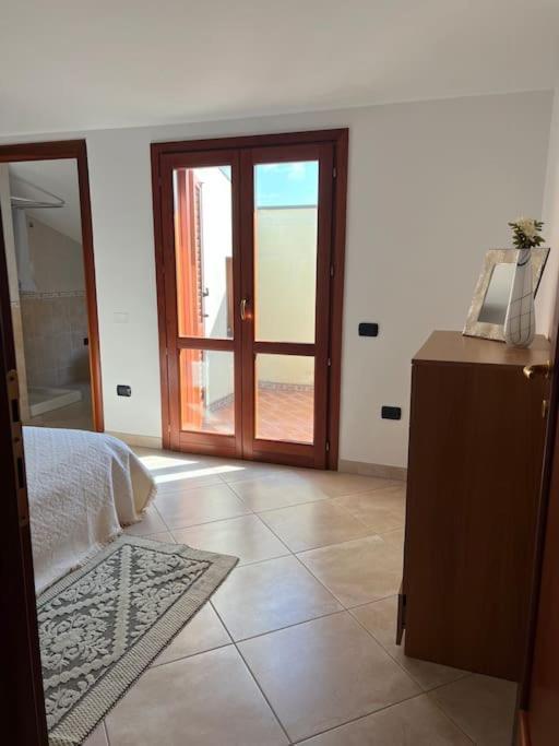 Residenza Sinis Apartment กาบราส ภายนอก รูปภาพ